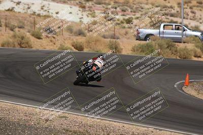 media/Apr-19-2025-AHRMA (Sat) [[3d98ca3309]]/Race/Group 7/Turn 4/